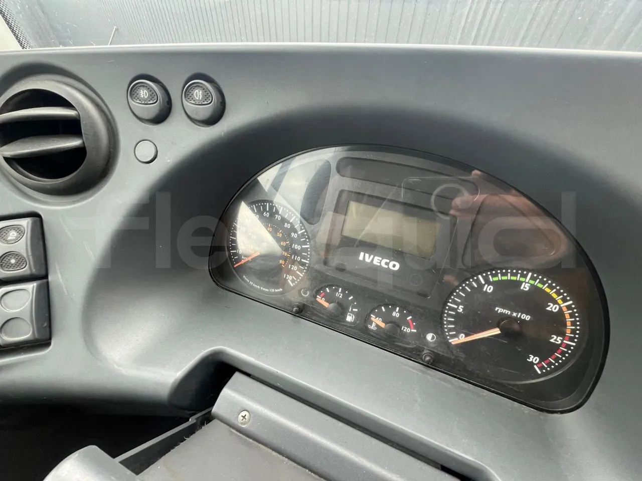 Iveco Crossway - Xe đò: hình 2 Iveco Crossway - Xe đò: hình 2