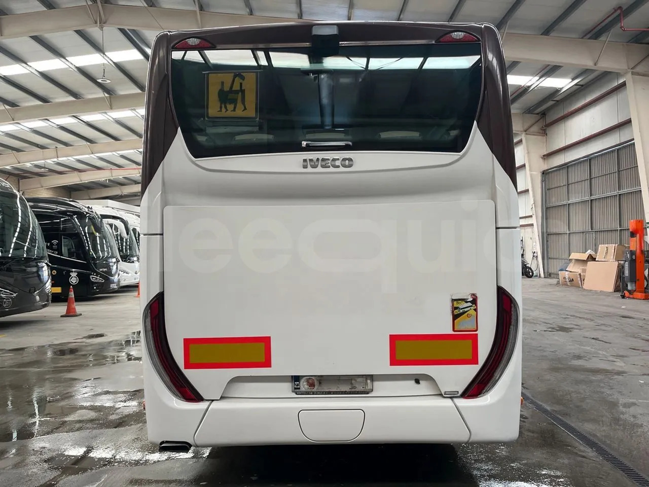 Iveco Crossway - Xe bus ngoại ô: hình 5 Iveco Crossway - Xe bus ngoại ô: hình 5