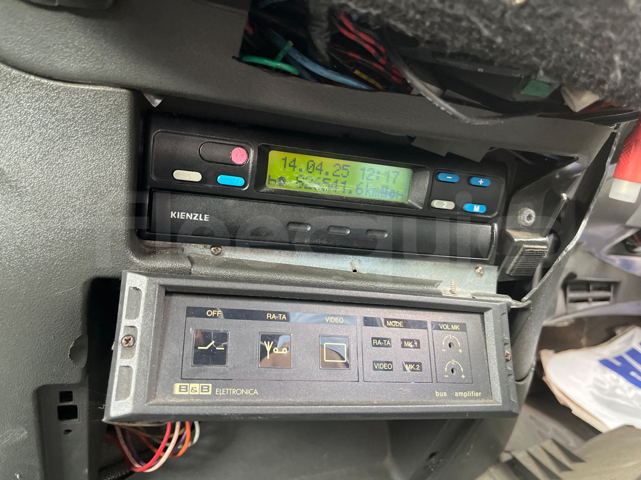 Xe bus đô thị Iveco Daily: hình 20 Xe bus đô thị Iveco Daily: hình 20