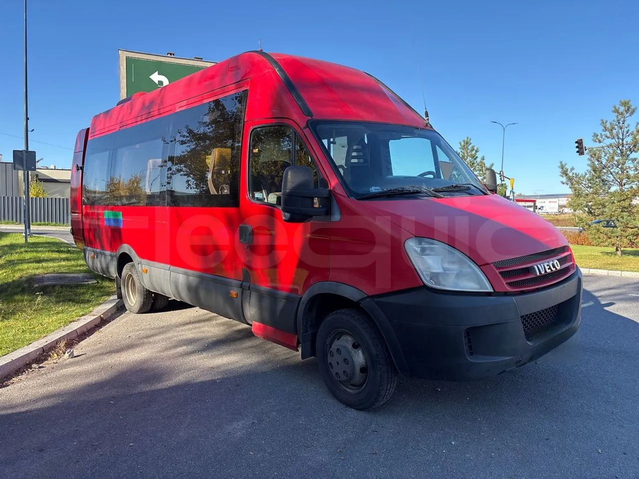Iveco Daily - Xe bus ngoại ô: hình 1 Iveco Daily - Xe bus ngoại ô: hình 1