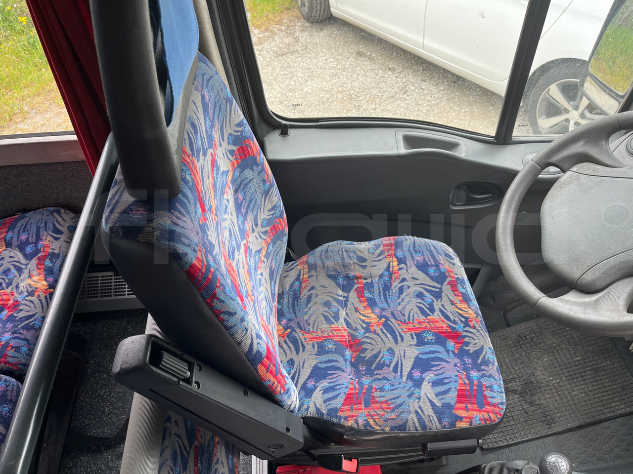 Xe bus đô thị Iveco Daily: hình 17 Xe bus đô thị Iveco Daily: hình 17