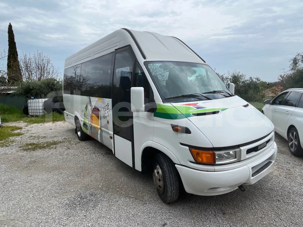 Iveco Daily - Xe bus mini, Xe van chở khách: hình 1 Iveco Daily - Xe bus mini, Xe van chở khách: hình 1