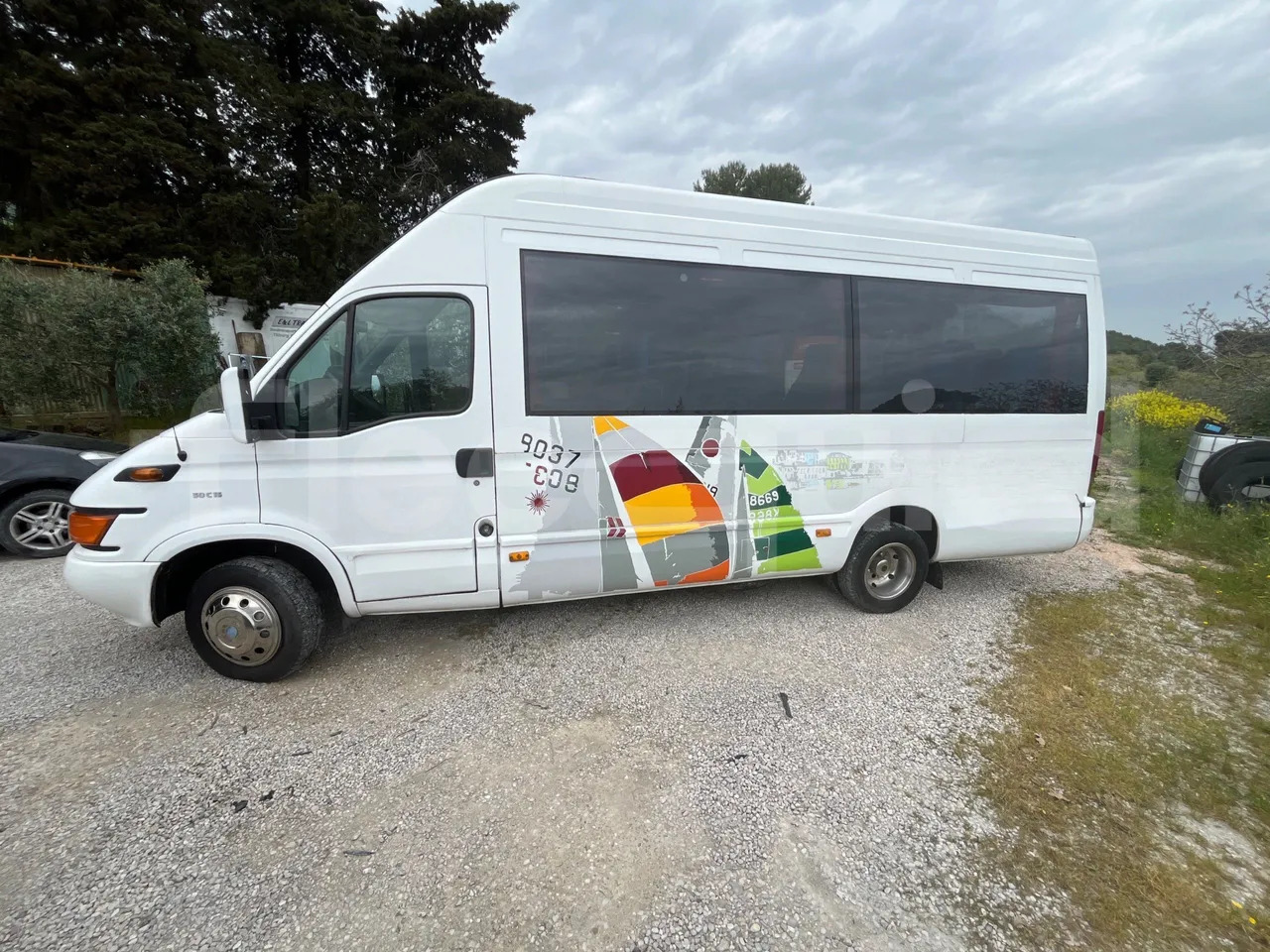 Xe bus đô thị Iveco Daily: hình 6 Xe bus đô thị Iveco Daily: hình 6