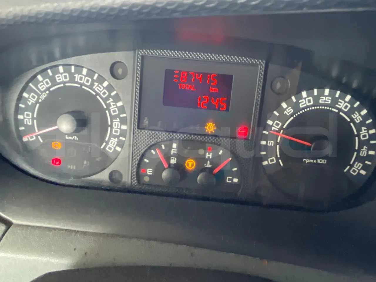 Iveco Daily - Xe đò: hình 3 Iveco Daily - Xe đò: hình 3