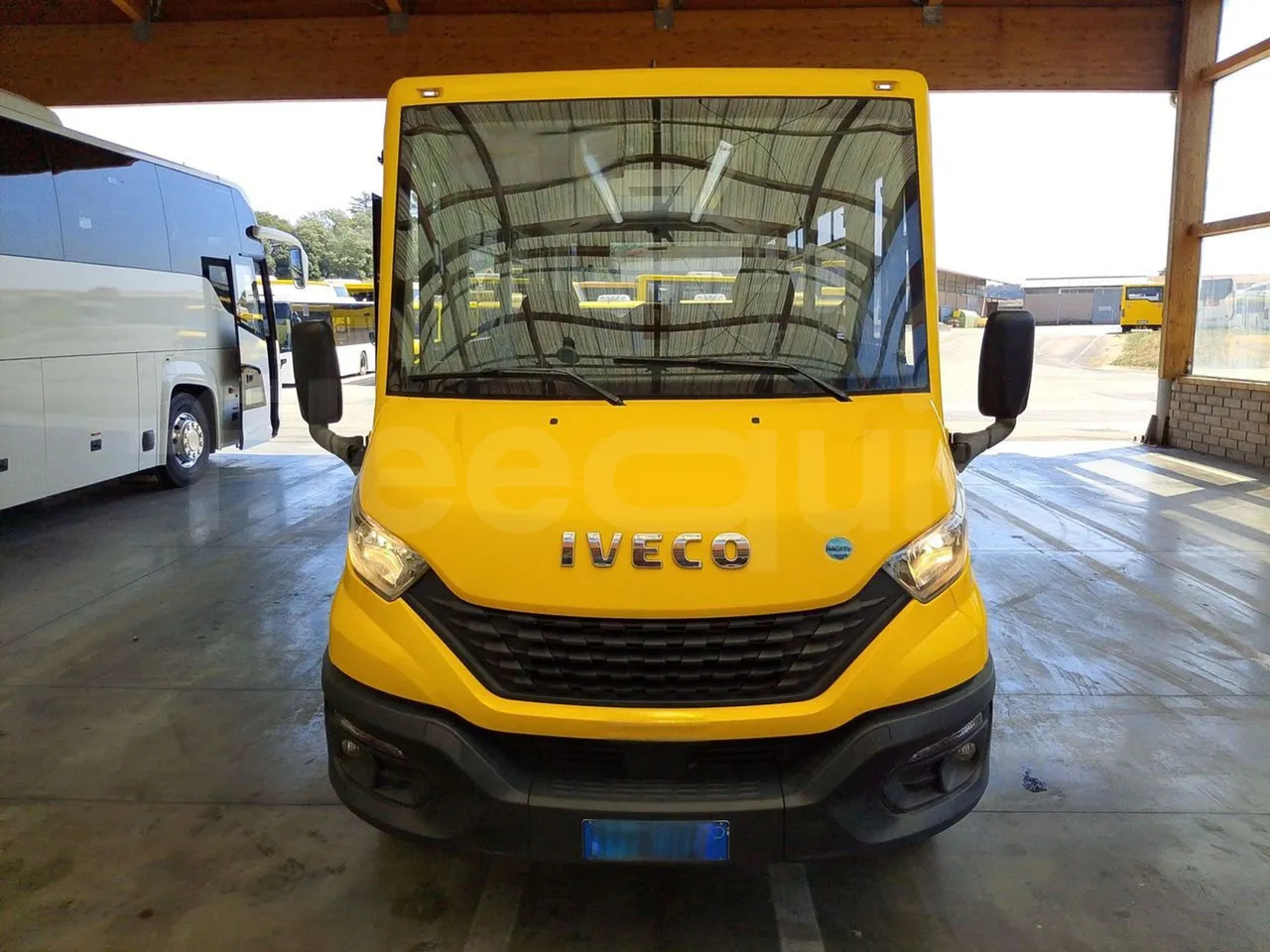 Iveco Indcar - Xe buýt trường học: hình 2 Iveco Indcar - Xe buýt trường học: hình 2