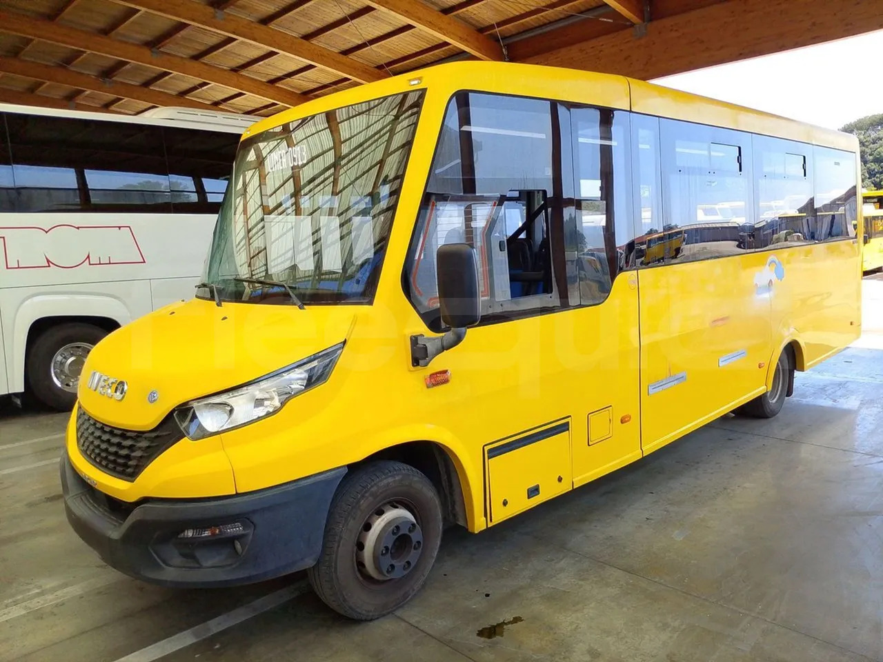 Iveco Indcar - Xe buýt trường học: hình 4 Iveco Indcar - Xe buýt trường học: hình 4