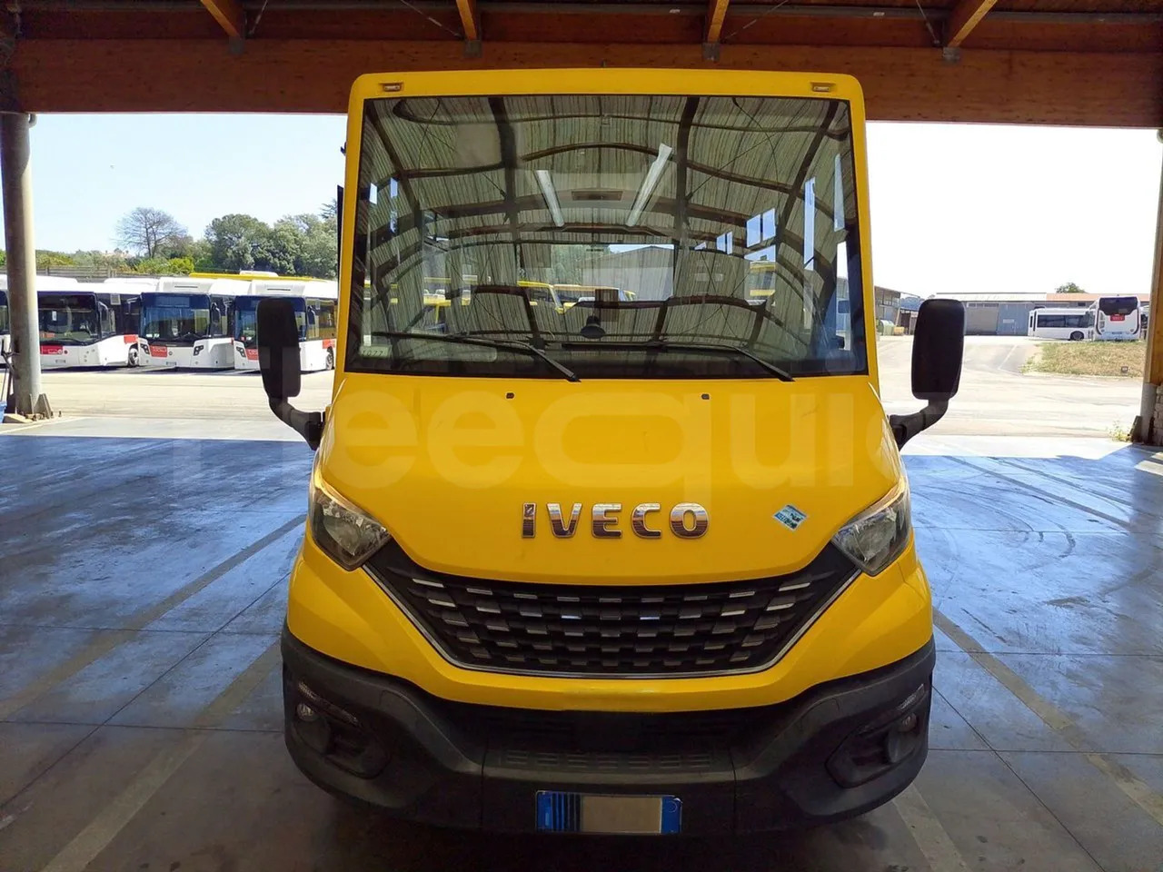 Iveco Indcar - Xe buýt trường học: hình 2 Iveco Indcar - Xe buýt trường học: hình 2