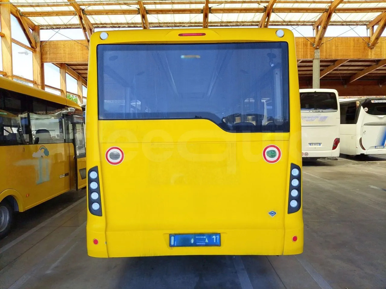 Iveco Indcar - Xe buýt trường học: hình 5 Iveco Indcar - Xe buýt trường học: hình 5