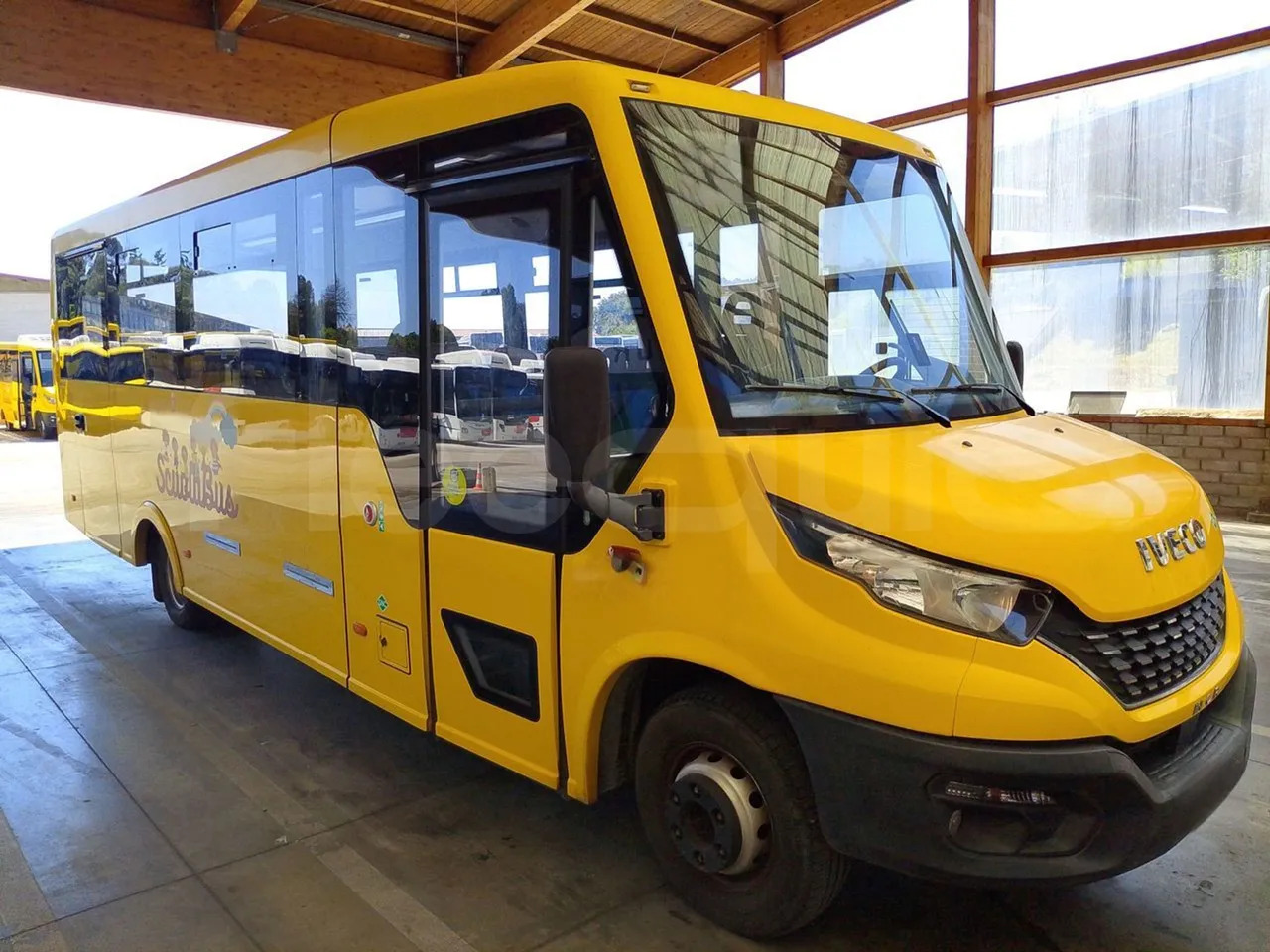 Iveco Indcar - Xe buýt trường học: hình 1 Iveco Indcar - Xe buýt trường học: hình 1