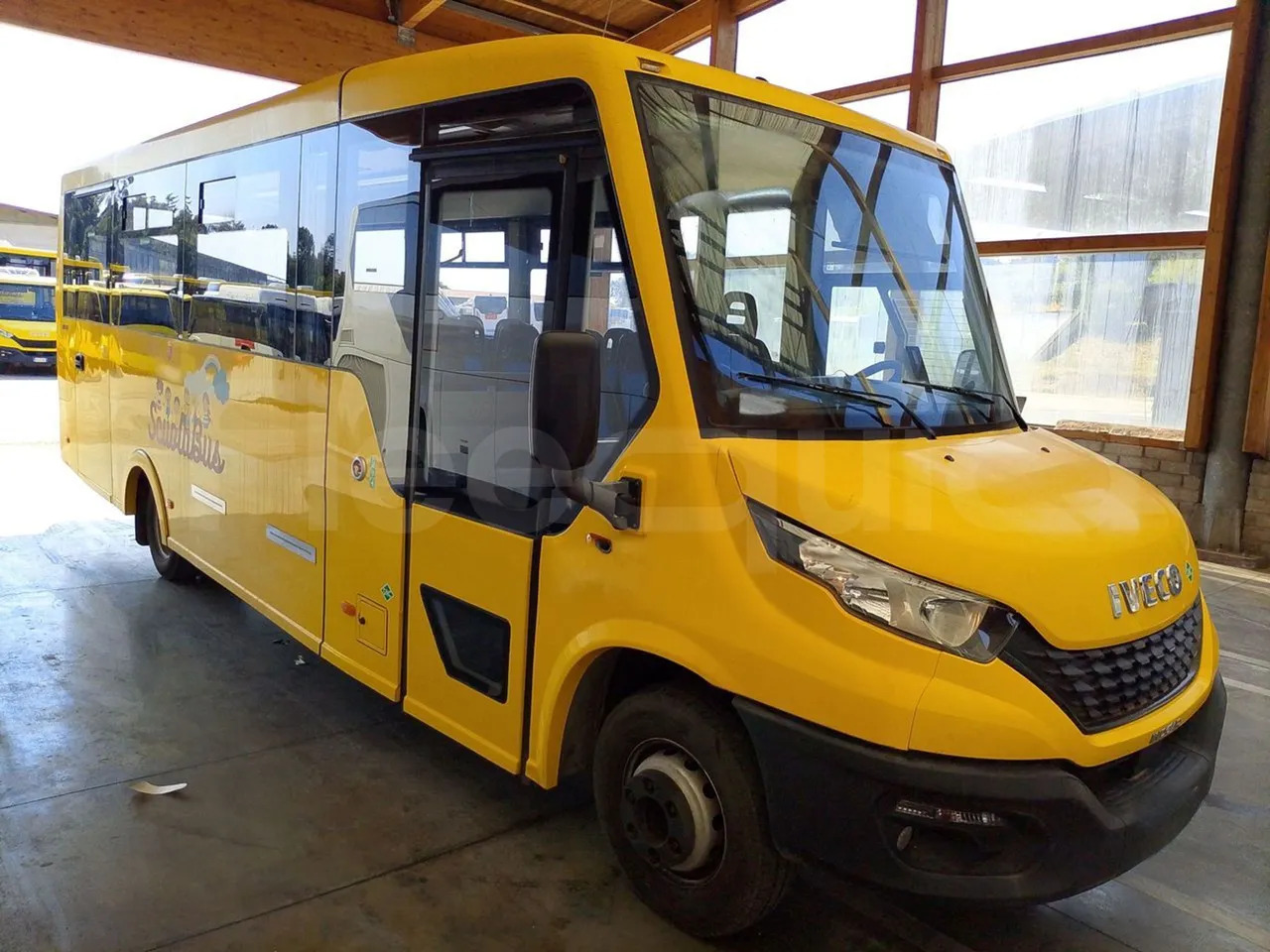 Iveco Indcar - Xe buýt trường học: hình 1 Iveco Indcar - Xe buýt trường học: hình 1