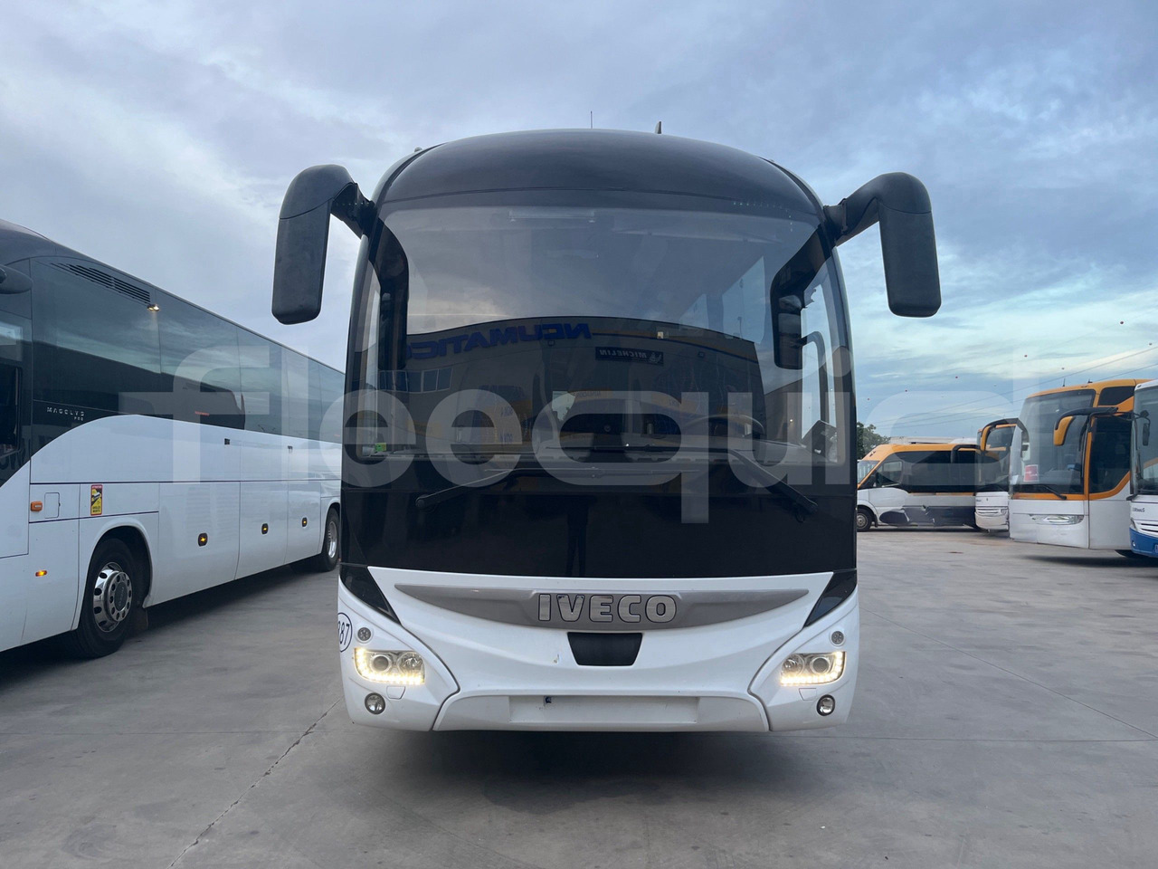 Iveco Magelys - Xe đò: hình 2 Iveco Magelys - Xe đò: hình 2