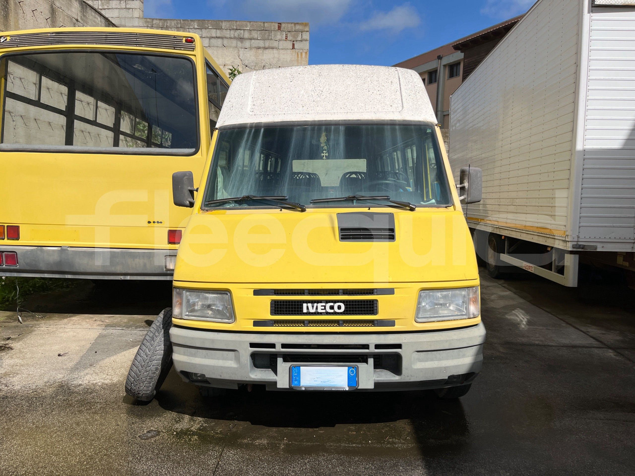 Iveco Turbo Daily - Xe buýt trường học: hình 2 Iveco Turbo Daily - Xe buýt trường học: hình 2