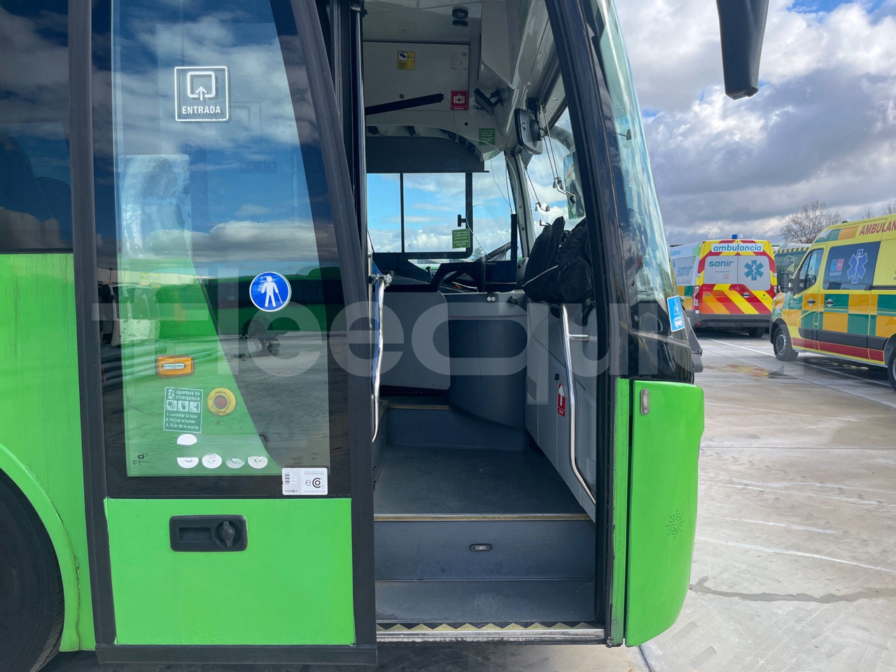 Xe bus ngoại ô Man Castrosua: hình 15