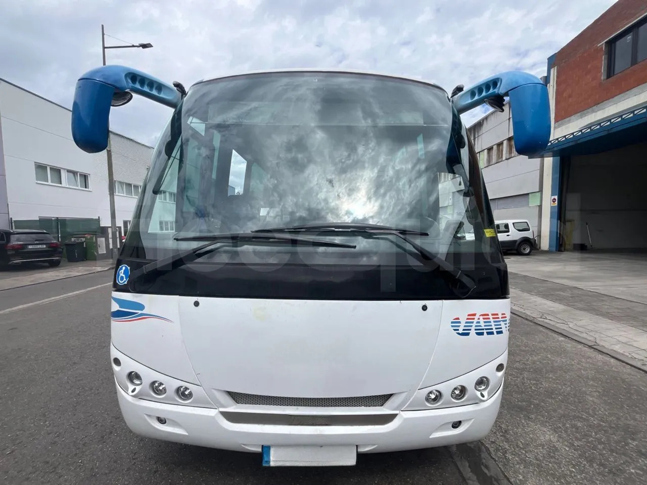 Man Dexon - Xe đò: hình 2 Man Dexon - Xe đò: hình 2