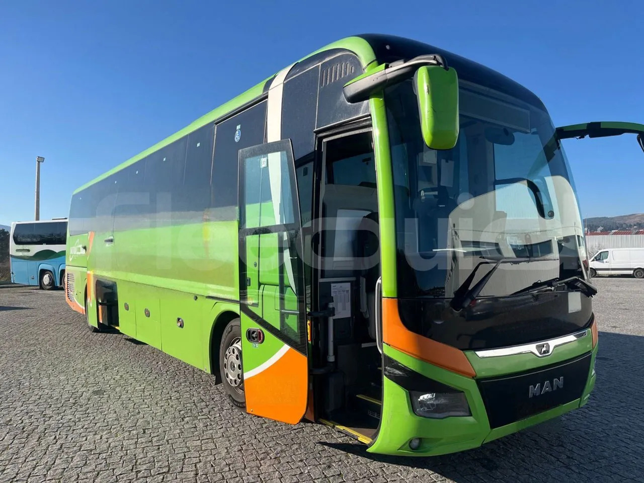 Man Lion's Coach - Xe đò: hình 1 Man Lion's Coach - Xe đò: hình 1