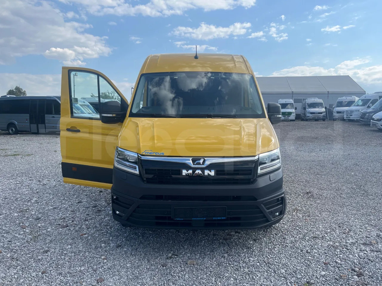 Man Mercus - Xe bus ngoại ô: hình 2 Man Mercus - Xe bus ngoại ô: hình 2