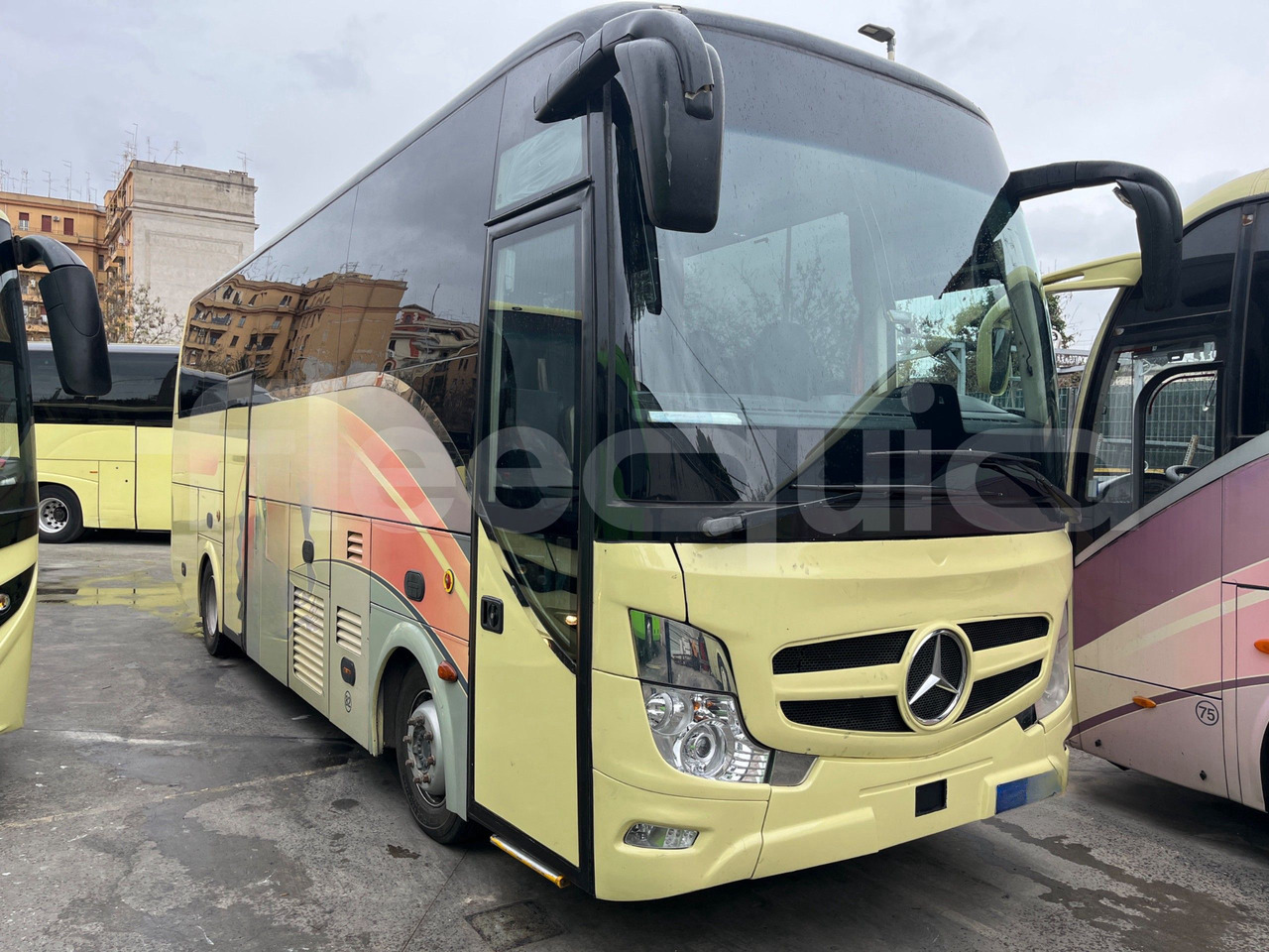 Mercedes-Benz Atego - Xe đò: hình 1 Mercedes-Benz Atego - Xe đò: hình 1