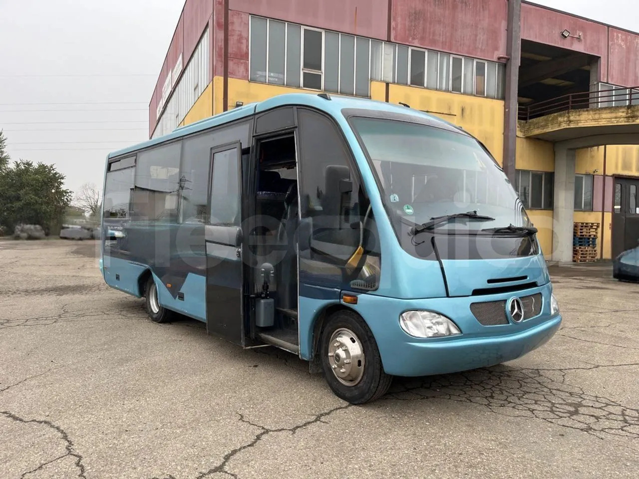 Xe đò Mercedes-Benz Beluga: hình 12