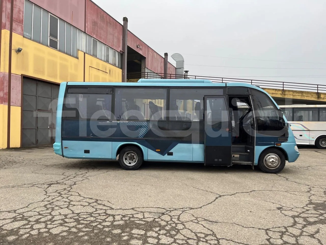 Xe đò Mercedes-Benz Beluga: hình 14