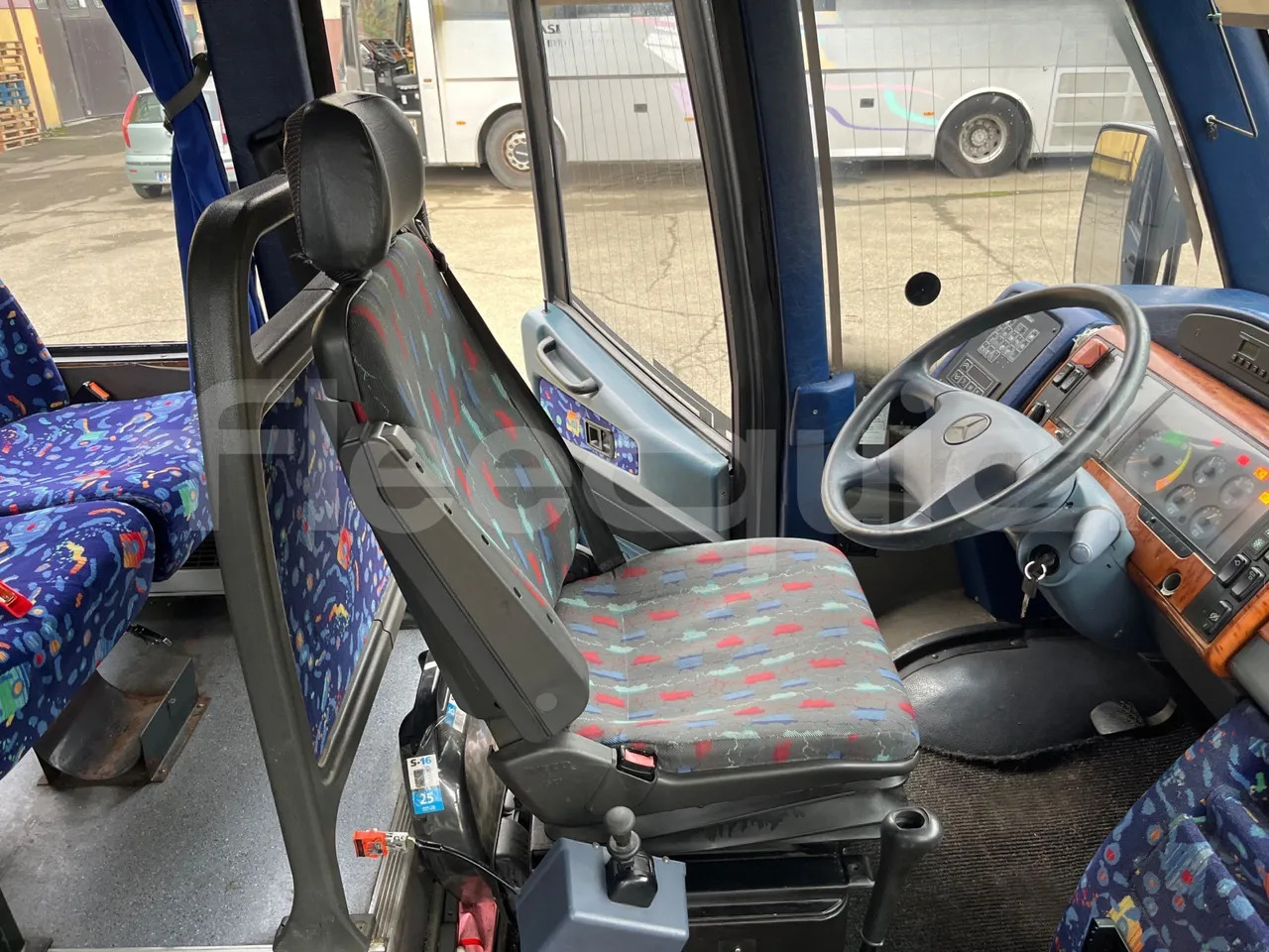 Xe đò Mercedes-Benz Beluga: hình 19