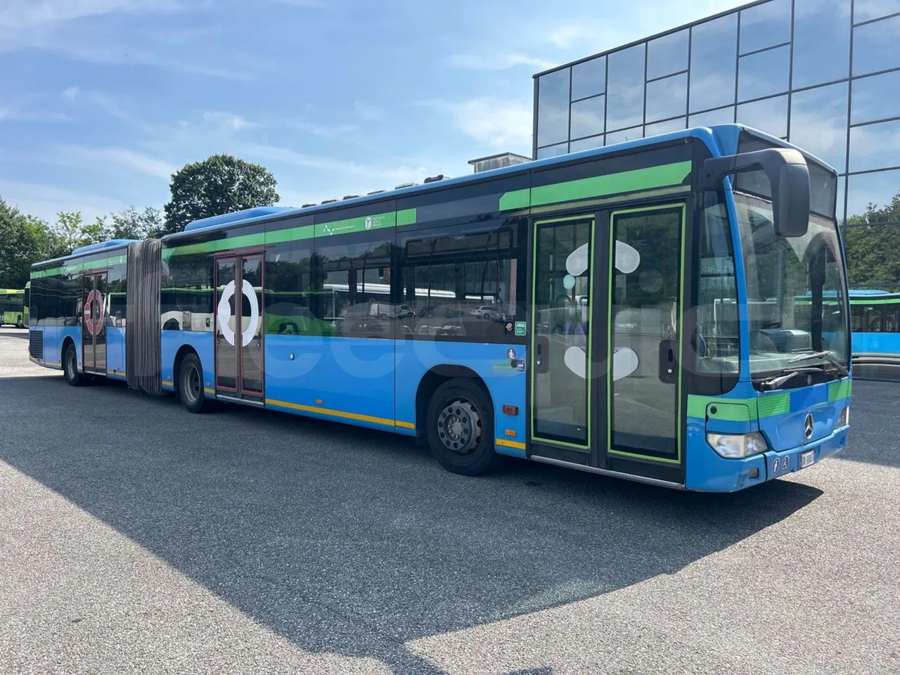 Mercedes-Benz Citaro G - Xe buýt khớp nối: hình 1 Mercedes-Benz Citaro G - Xe buýt khớp nối: hình 1