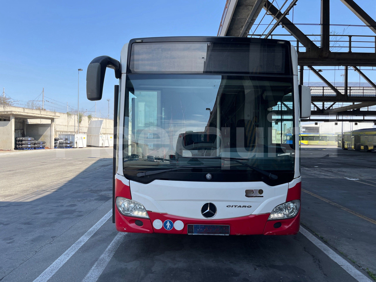 Mercedes-Benz Citaro - Xe bus đô thị: hình 2 Mercedes-Benz Citaro - Xe bus đô thị: hình 2