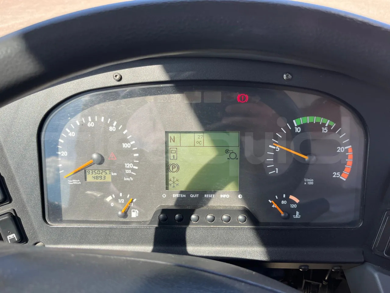 Mercedes-Benz Integro - Xe bus ngoại ô: hình 3 Mercedes-Benz Integro - Xe bus ngoại ô: hình 3