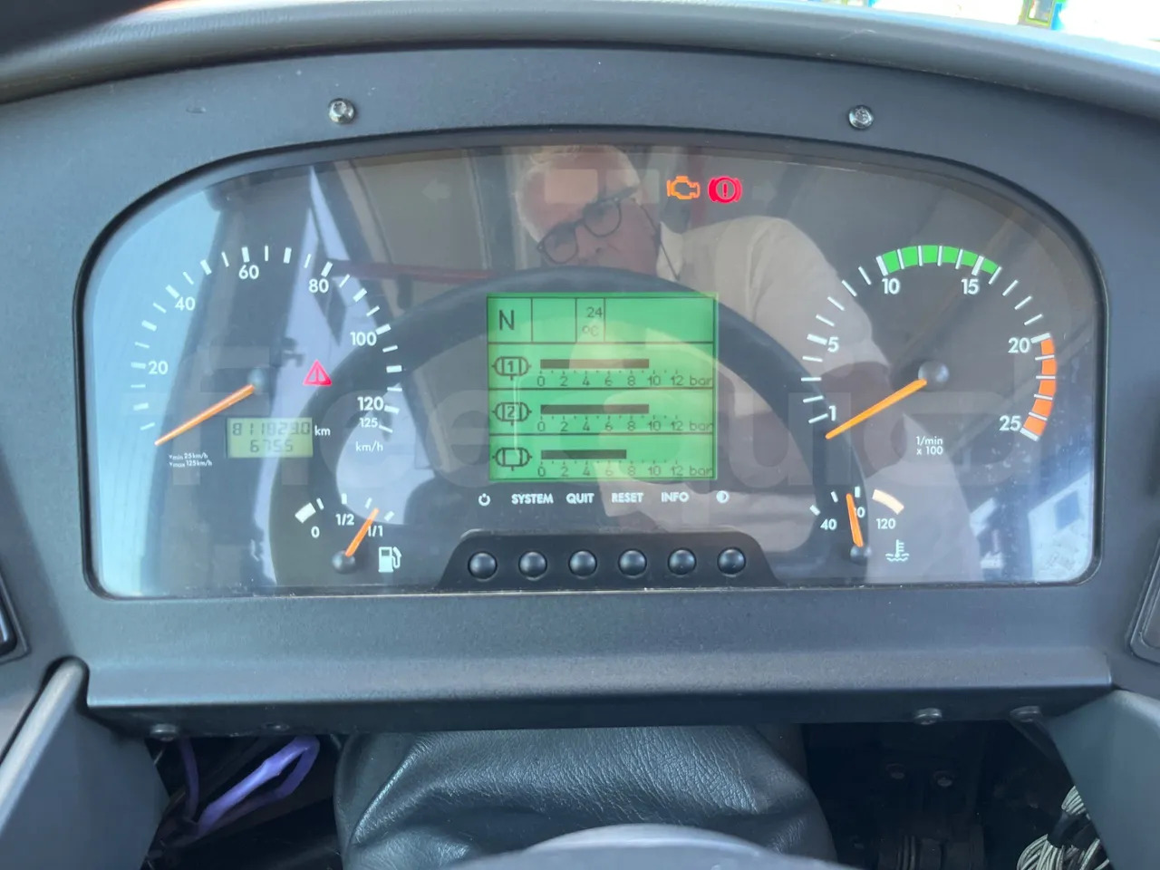 Mercedes-Benz Integro - Xe bus ngoại ô: hình 3 Mercedes-Benz Integro - Xe bus ngoại ô: hình 3