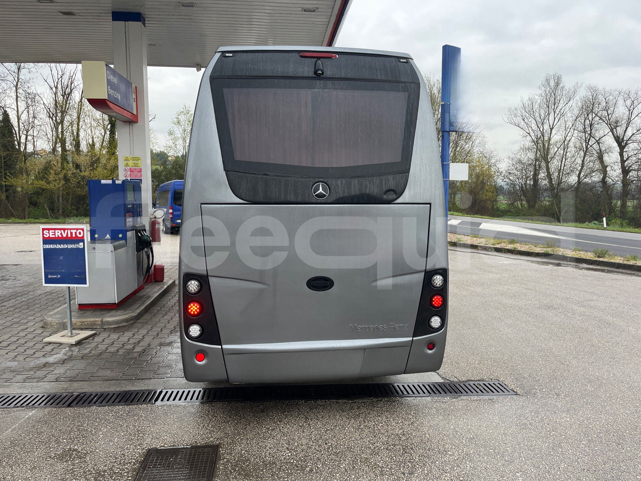 Mercedes-Benz Sprinter - Xe bus mini, Xe van chở khách: hình 5 Mercedes-Benz Sprinter - Xe bus mini, Xe van chở khách: hình 5