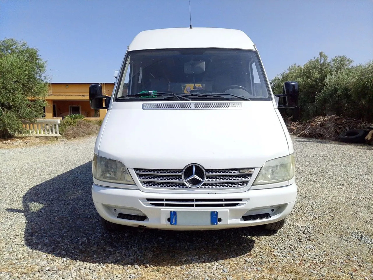 Mercedes-Benz Sprinter - Xe bus mini, Xe van chở khách: hình 2 Mercedes-Benz Sprinter - Xe bus mini, Xe van chở khách: hình 2
