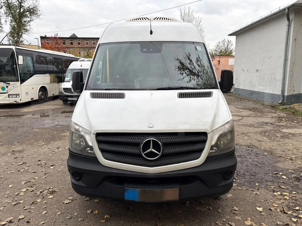 Mercedes-Benz Sprinter - Xe bus mini, Xe van chở khách: hình 2 Mercedes-Benz Sprinter - Xe bus mini, Xe van chở khách: hình 2