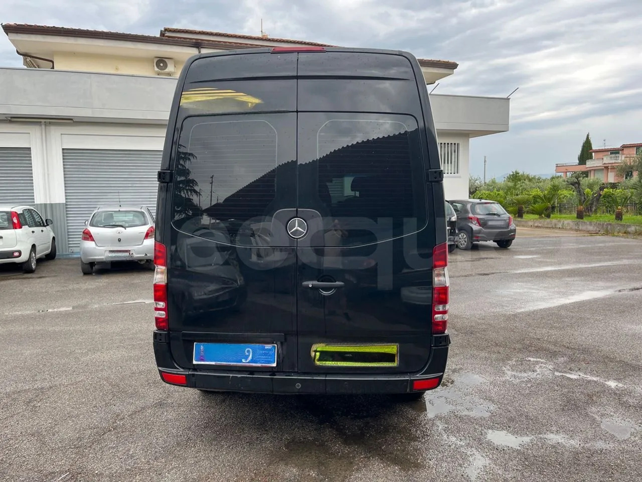 Mercedes-Benz Sprinter - Xe bus mini, Xe van chở khách: hình 5 Mercedes-Benz Sprinter - Xe bus mini, Xe van chở khách: hình 5