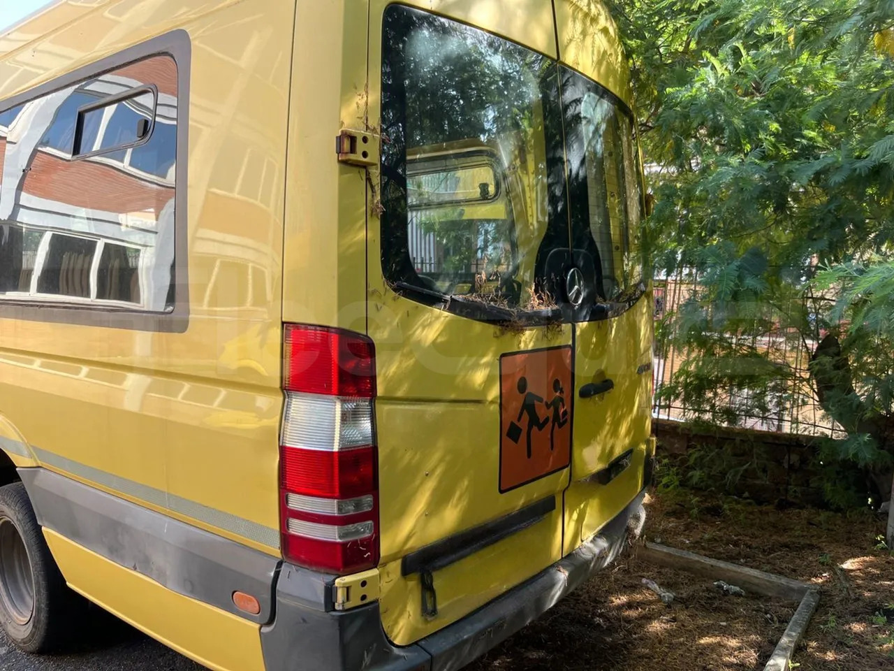 Mercedes-Benz Sprinter - Xe buýt trường học: hình 5 Mercedes-Benz Sprinter - Xe buýt trường học: hình 5