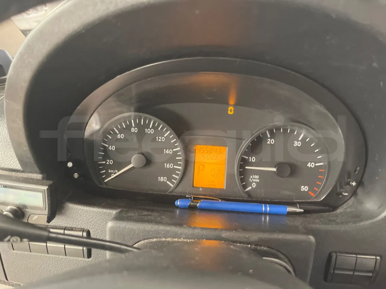 Mercedes-Benz Sprinter - Xe bus mini, Xe van chở khách: hình 3 Mercedes-Benz Sprinter - Xe bus mini, Xe van chở khách: hình 3