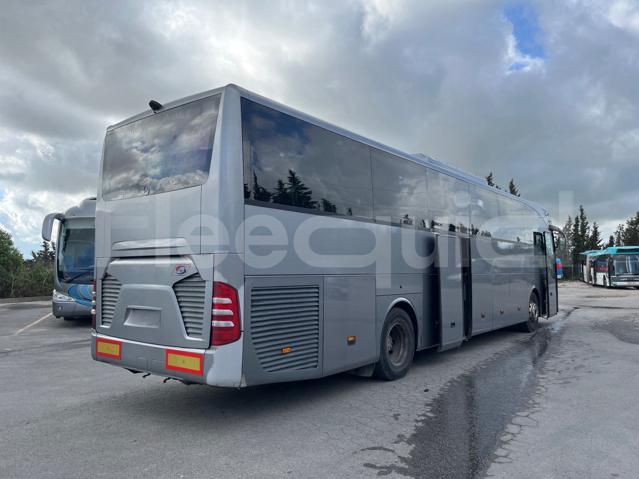 Xe đò Mercedes-Benz Tourismo: hình 10