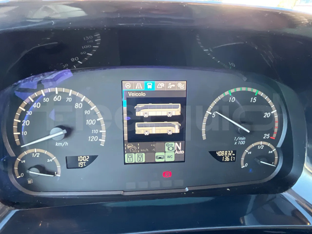 Mercedes-Benz Tourismo - Xe đò: hình 3 Mercedes-Benz Tourismo - Xe đò: hình 3