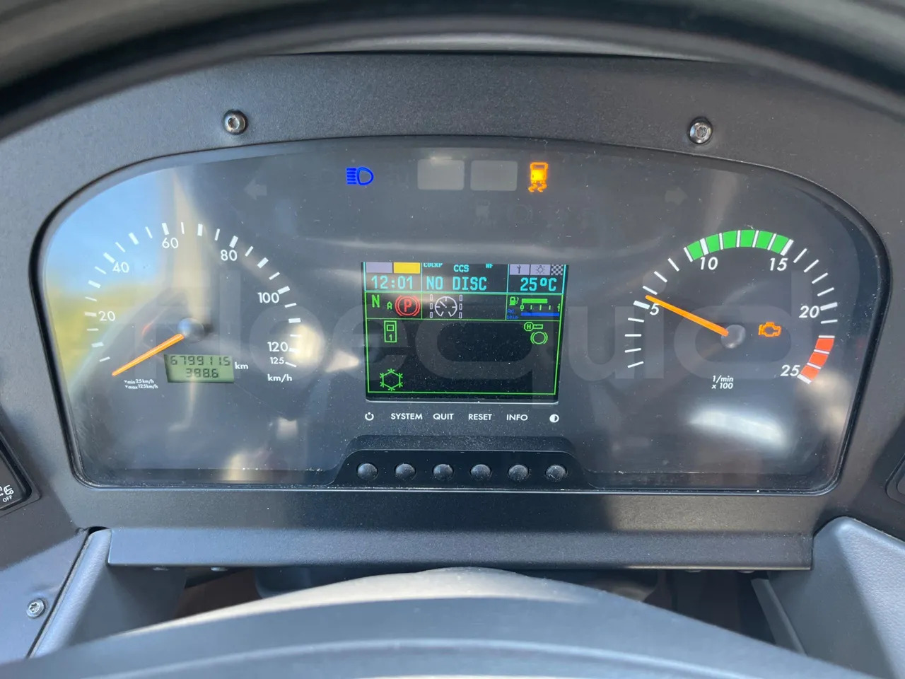 Mercedes-Benz Tourismo - Xe đò: hình 3 Mercedes-Benz Tourismo - Xe đò: hình 3