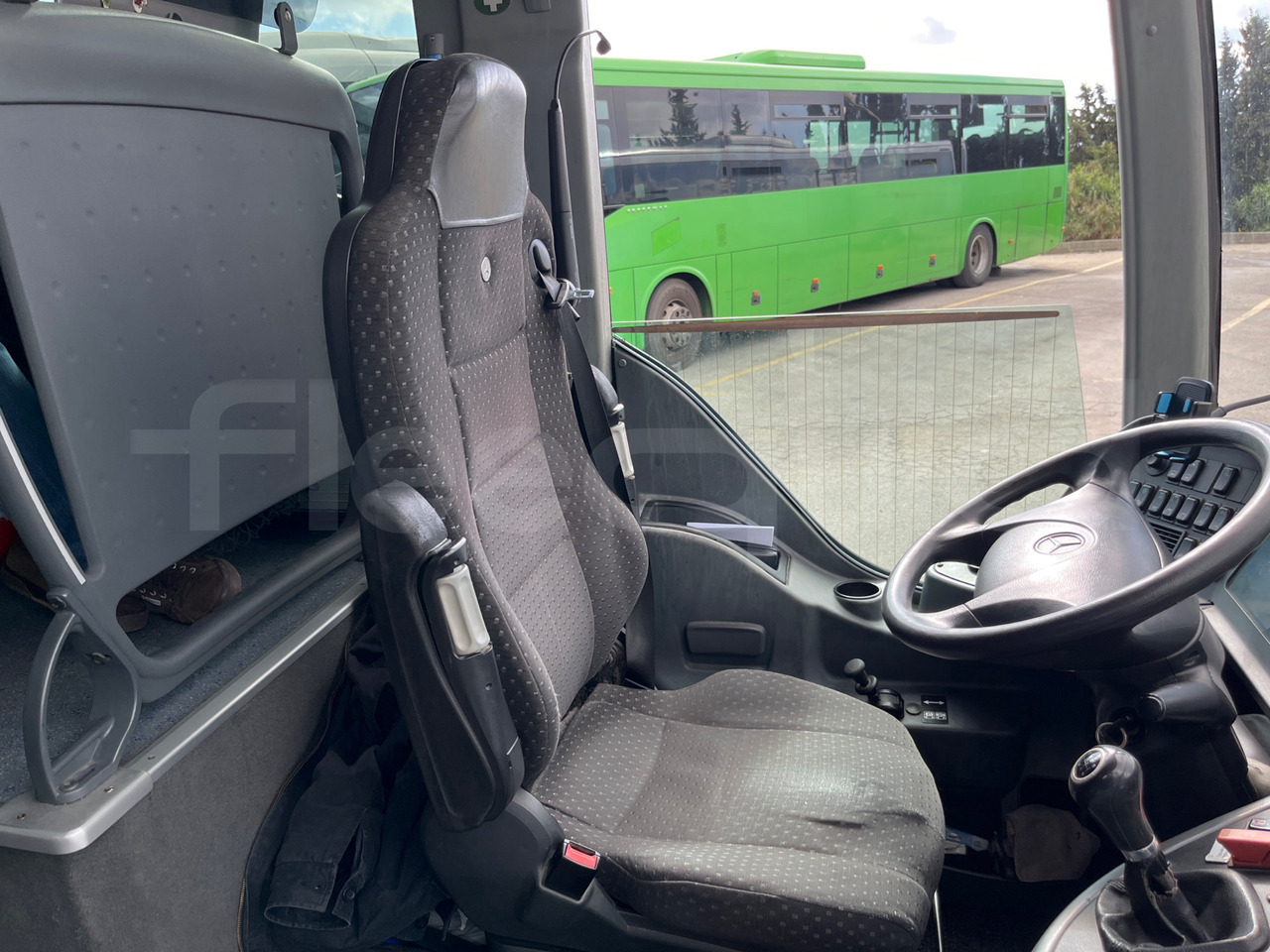 Xe đò Mercedes-Benz Tourismo: hình 19