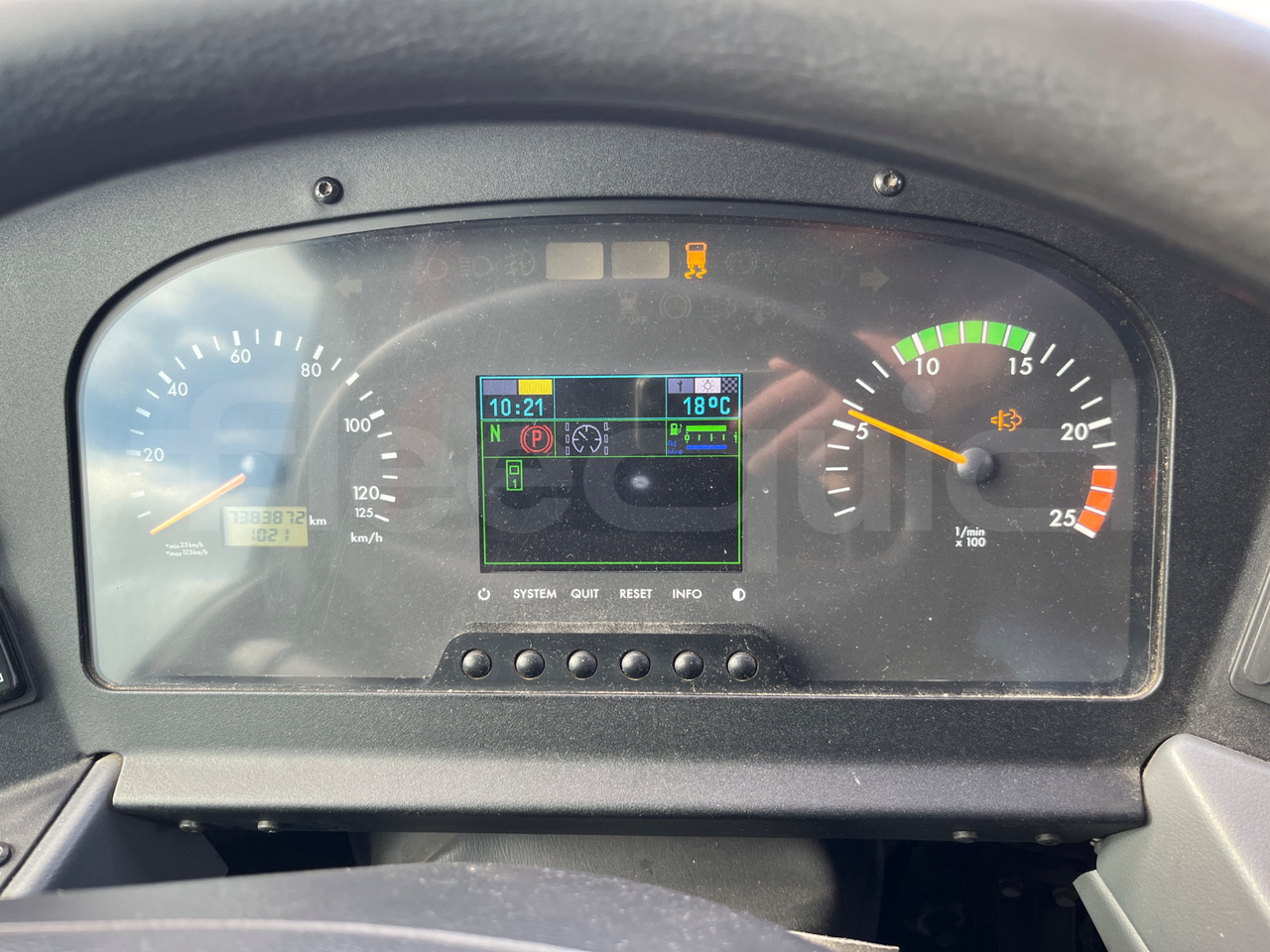 Mercedes-Benz Tourismo - Xe đò: hình 3 Mercedes-Benz Tourismo - Xe đò: hình 3