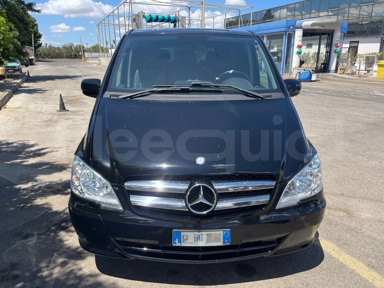 Mercedes-Benz Vito - Xe bus ngoại ô: hình 2 Mercedes-Benz Vito - Xe bus ngoại ô: hình 2