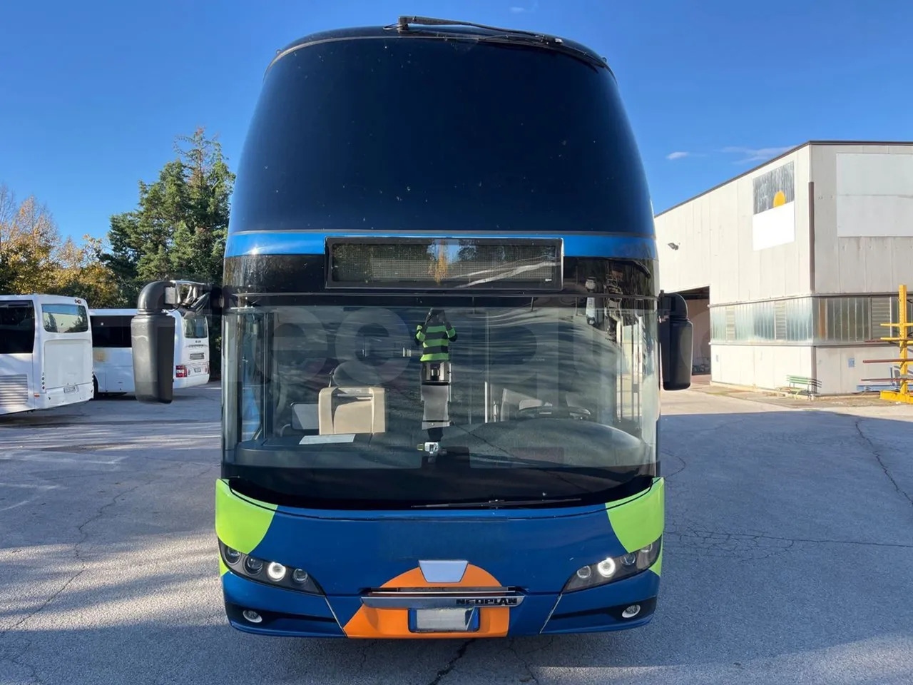 Neoplan Skyliner - Xe đò: hình 2 Neoplan Skyliner - Xe đò: hình 2