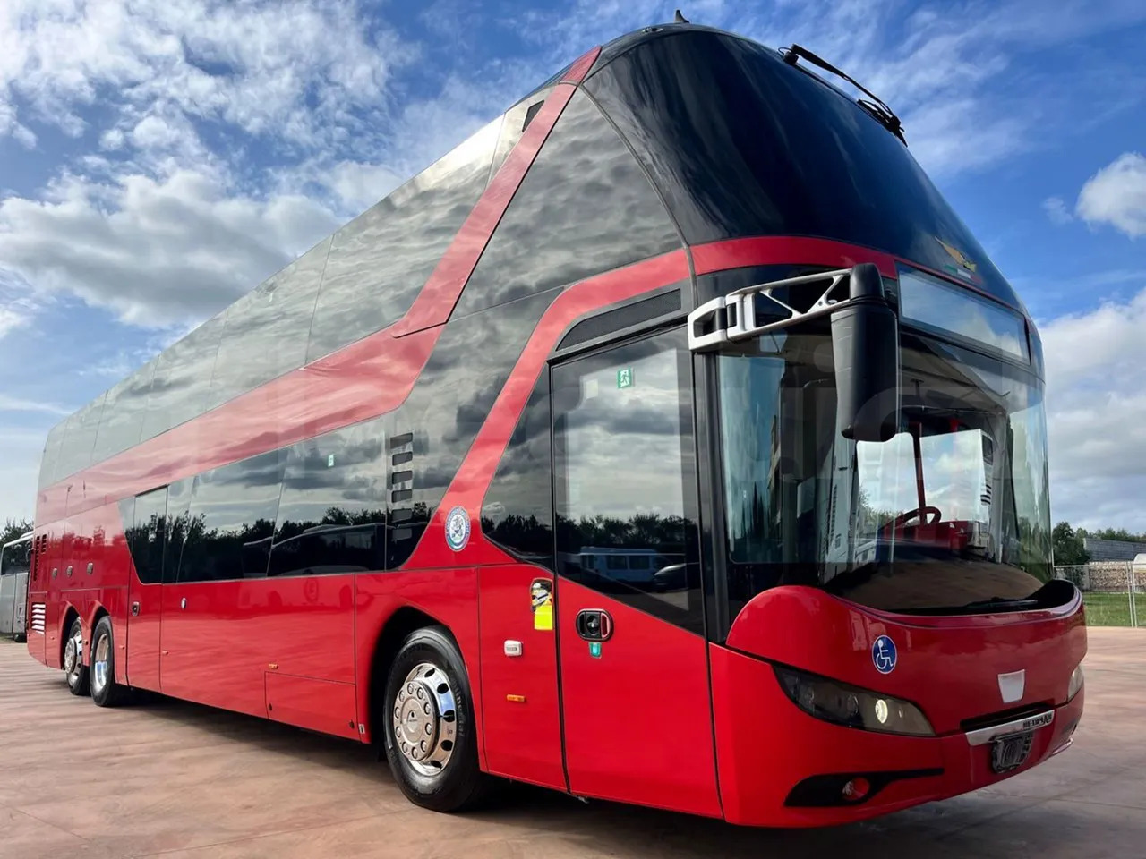 Neoplan Skyliner - Xe đò: hình 1 Neoplan Skyliner - Xe đò: hình 1