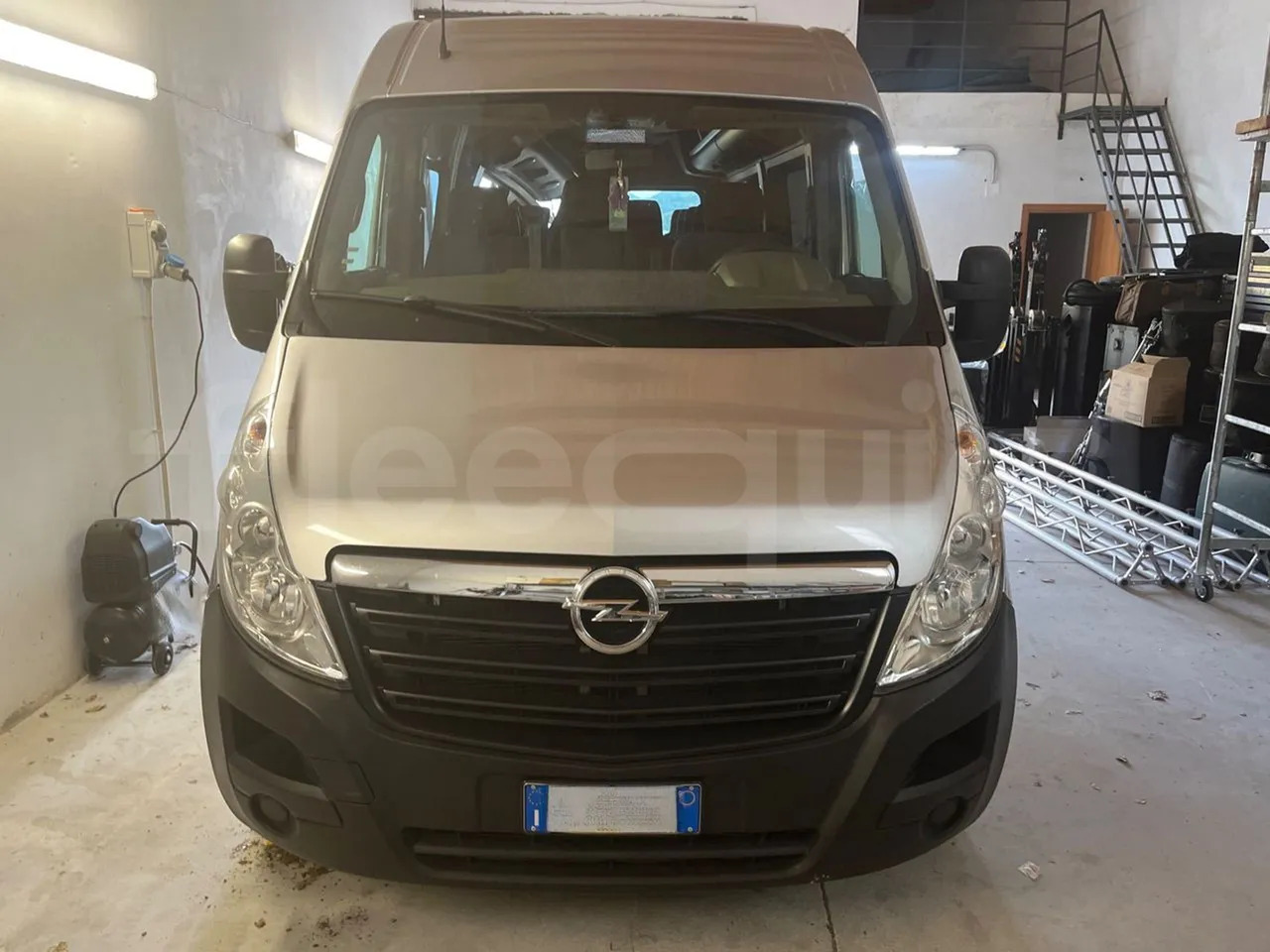 Opel Movano - Xe bus mini, Xe van chở khách: hình 1 Opel Movano - Xe bus mini, Xe van chở khách: hình 1