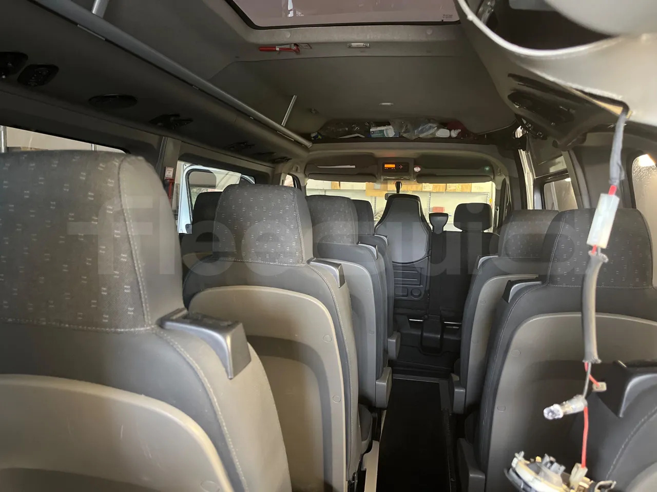 Xe bus mini, Xe van chở khách Opel Movano: hình 16 Xe bus mini, Xe van chở khách Opel Movano: hình 16