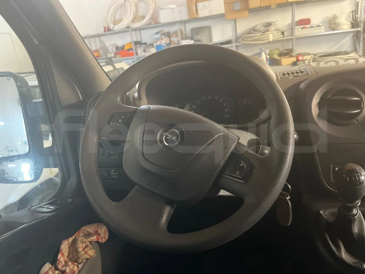 Xe bus mini, Xe van chở khách Opel Movano: hình 12 Xe bus mini, Xe van chở khách Opel Movano: hình 12