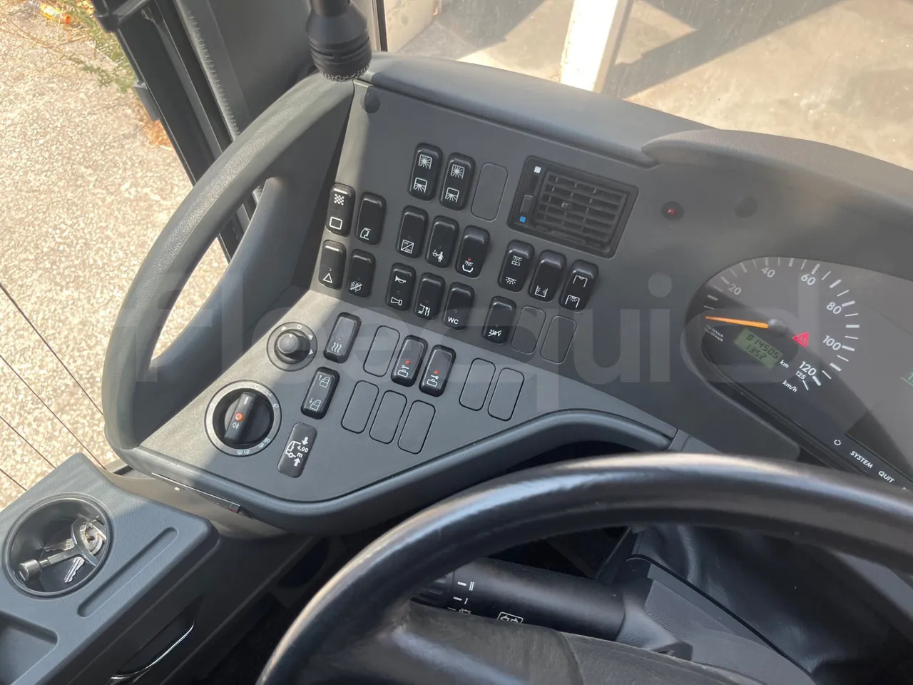 Setra S411 - Xe đò: hình 3 Setra S411 - Xe đò: hình 3