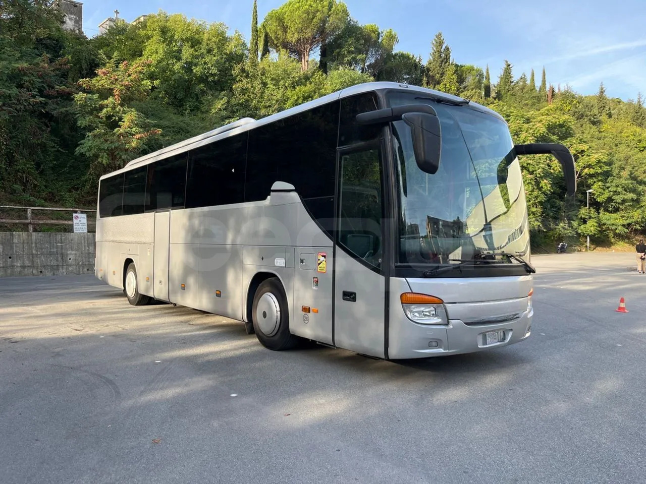 Setra S415 - Xe đò: hình 1 Setra S415 - Xe đò: hình 1