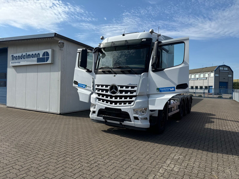 Mercedes-Benz Arocs MP5 3253 8x4 Tridem ARK HIAB 24 to - Xe tải nâng móc: hình 5 Mercedes-Benz Arocs MP5 3253 8x4 Tridem ARK HIAB 24 to - Xe tải nâng móc: hình 5