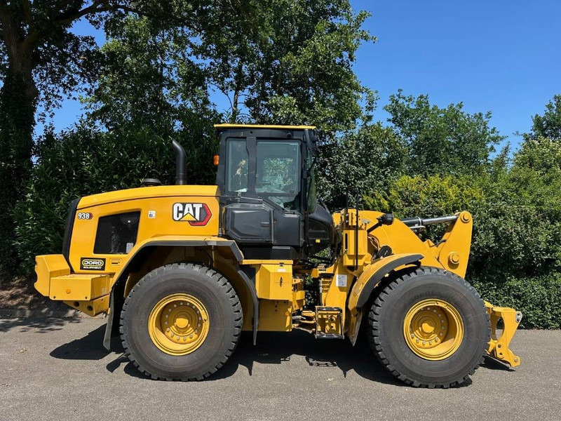 Cat 938 - Máy xúc lật bánh lốp: hình 5 Cat 938 - Máy xúc lật bánh lốp: hình 5