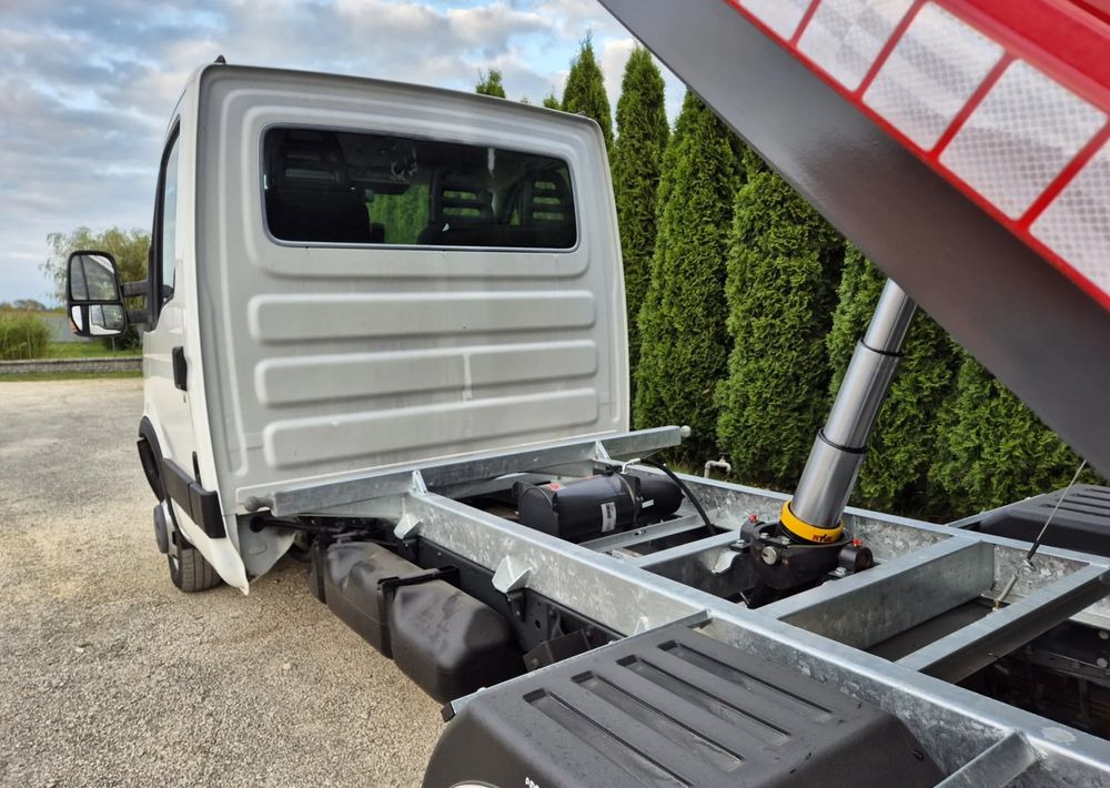 Iveco 35C13 130KM - Xe ben nhỏ: hình 4 Iveco 35C13 130KM - Xe ben nhỏ: hình 4